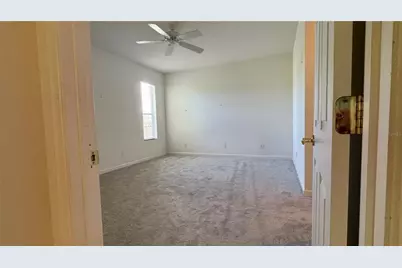 8228 Simpson Falls Court, Sarasota, FL 34243 - Photo 11