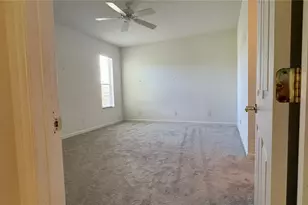 8228 Simpson Falls Ct, Sarasota, FL 34243 - Photo 11