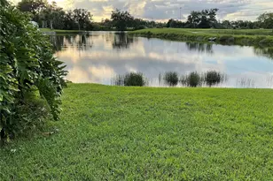 8505 Monarch Pl, Palmetto, FL 34221 - Photo 5