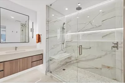 1211 Gulf Of Mexico Drive #1005, Longboat Key, FL 34228 - Photo 23