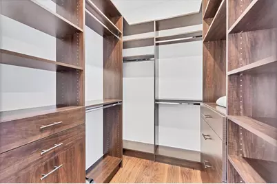 1211 Gulf Of Mexico Drive #1005, Longboat Key, FL 34228 - Photo 19