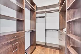 1211 Gulf of Mexico Dr, Longboat Key, FL 34228 - Photo 19