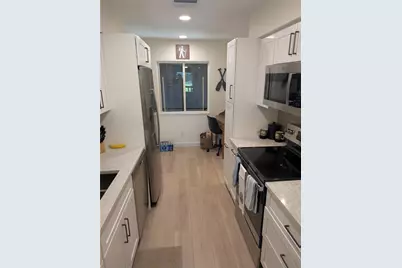 4531 Longwater #16, Sarasota, FL 34235 - Photo 3