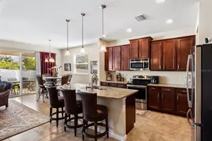 3039 Oriole Dr, Sarasota, FL 34243 - Photo 11