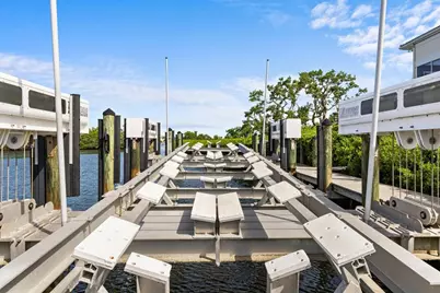 3576 Fair Oaks Way, Longboat Key, FL 34228 - Photo 39