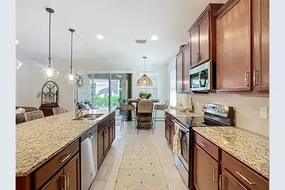 2807 Oriole Drive, Sarasota, FL 34243 - Photo 11