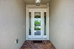 2807 Oriole Dr, Sarasota, FL 34243 - Photo 3