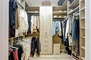 2807 Oriole Dr, Sarasota, FL 34243 - Photo 23