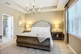 2807 Oriole Dr, Sarasota, FL 34243 - Photo 21