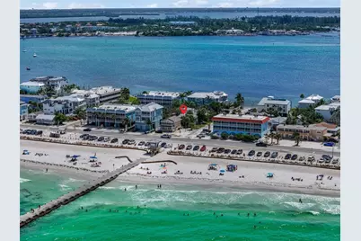 104 10th Street S, Bradenton Beach, FL 34217 - Photo 15