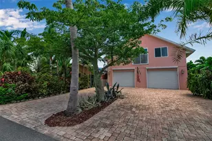 7908 19th Ave Dr W, Bradenton, FL 34209 - Photo 3