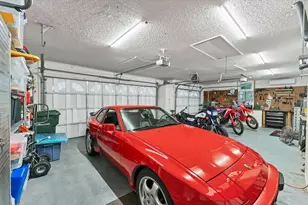 4888 Winterhaven Dr, Sarasota, FL 34233 - Photo 29