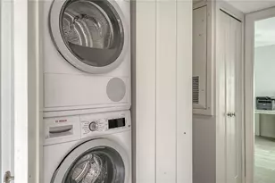 1542 Oak St, Sarasota, FL 34236 - Photo 33