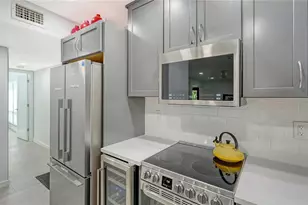 1542 Oak St, Sarasota, FL 34236 - Photo 17