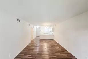 6033 34th St W, Bradenton, FL 34210 - Photo 11