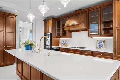 2251 Gulf Of Mexico Drive #301, Longboat Key, FL 34228 - Photo 13