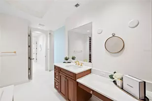 2251 Gulf of Mexico Dr, Longboat Key, FL 34228 - Photo 51