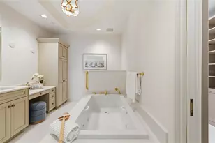 2251 Gulf of Mexico Dr, Longboat Key, FL 34228 - Photo 53