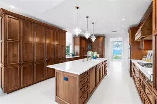 2251 Gulf of Mexico Dr, Longboat Key, FL 34228 - Photo 13