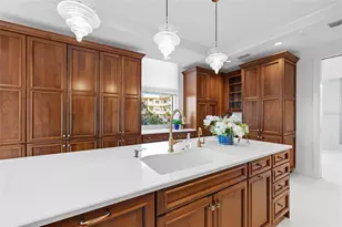 2251 Gulf of Mexico Dr, Longboat Key, FL 34228 - Photo 15