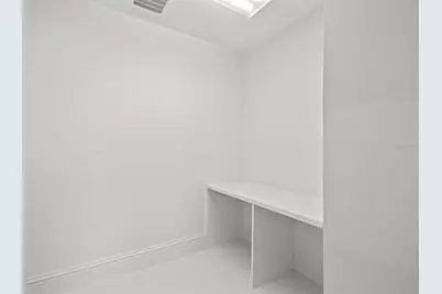 2251 Gulf Of Mexico Drive #301, Longboat Key, FL 34228 - Photo 35