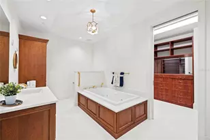 2251 Gulf of Mexico Dr, Longboat Key, FL 34228 - Photo 47