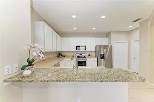 7039 Woodmore Terrace, Lakewood Ranch, FL 34202 - Photo 11