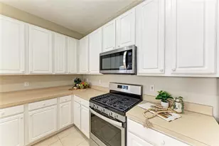 7039 Woodmore Terrace, Lakewood Ranch, FL 34202 - Photo 15