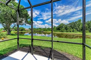 7039 Woodmore Terrace, Lakewood Ranch, FL 34202 - Photo 3