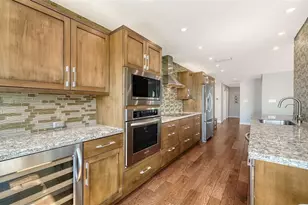 400 Golden Gate Point, Sarasota, FL 34236 - Photo 15