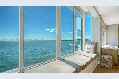400 Golden Gate Point #31, Sarasota, FL 34236 - Photo 5