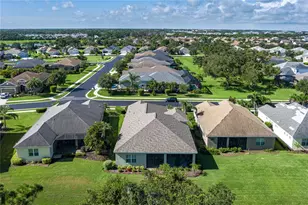 12511 Half Moon Lake Terrace, Bradenton, FL 34211 - Photo 35