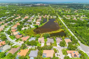 471 Park Trace Blvd, Osprey, FL 34229 - Photo 11