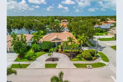 471 Park Trace Boulevard, Osprey, FL 34229 - Photo 1