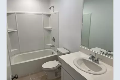 6413 Fairmont Lane, Palmetto, FL 34221 - Photo 7