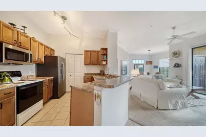 8397 38th Street Circle E #306, Sarasota, FL 34243 - Photo 3