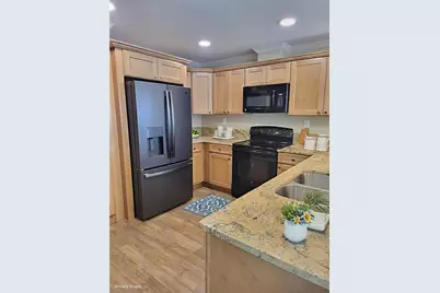 1106 49th Avenue Drive W, Bradenton, FL 34207 - Photo 3