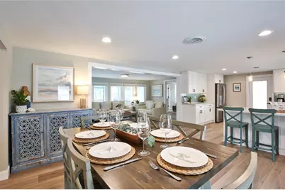 211 Island Circle, Sarasota, FL 34242 - Photo 15