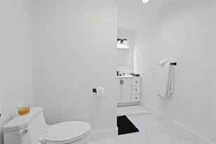 6917 22nd St W, Bradenton, FL 34207 - Photo 15
