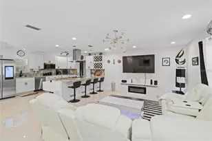 6917 22nd St W, Bradenton, FL 34207 - Photo 11