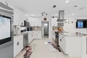 6917 22nd St W, Bradenton, FL 34207 - Photo 7