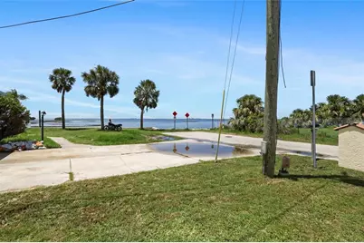 6917 22nd Street W, Bradenton, FL 34207 - Photo 37