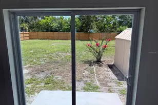 3307 36th Ave W, Bradenton, FL 34205 - Photo 9