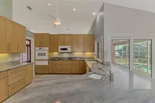 1236 Port Ln, Sarasota, FL 34242 - Photo 35