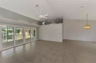 1236 Port Ln, Sarasota, FL 34242 - Photo 19