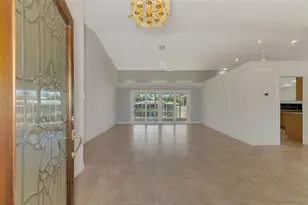 1236 Port Ln, Sarasota, FL 34242 - Photo 15