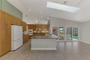 1236 Port Ln, Sarasota, FL 34242 - Photo 33