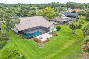 3931 Torrey Pines Blvd, Sarasota, FL 34238 - Photo 1