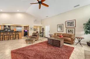 3931 Torrey Pines Blvd, Sarasota, FL 34238 - Photo 9