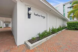 226 Golden Gate Point, Sarasota, FL 34236 - Photo 15